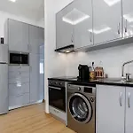 Moradia Dos Castelos Amarelo Holiday home Santarem