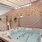 Moradia Dos Castelos Amarelo Holiday home Santarem