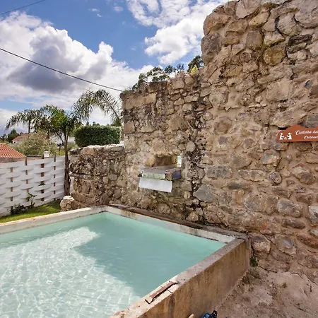 Moradia Dos Castelos Amarelo Santarém
