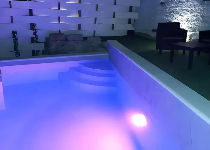 Dom wakacyjny Moradia Dos Castelos Amarelo *